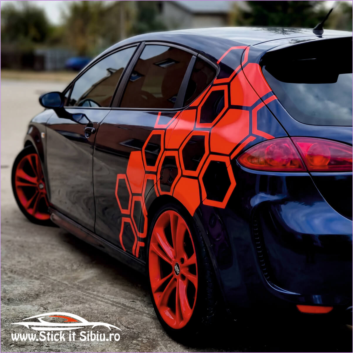 Stickere Far - Stickere Parasolare - stickere auto - Parasolare auto - Camuflaje auto - Stickere Parbriz- stickere vanatoare -pescuit - off road - firme - grafica publicitara - camuflaje - brelocuri - stickere printate - auto - moto- Bannere- design Logo- Carti de vizita- odorizante personalizate - Bannere publicitare premium -