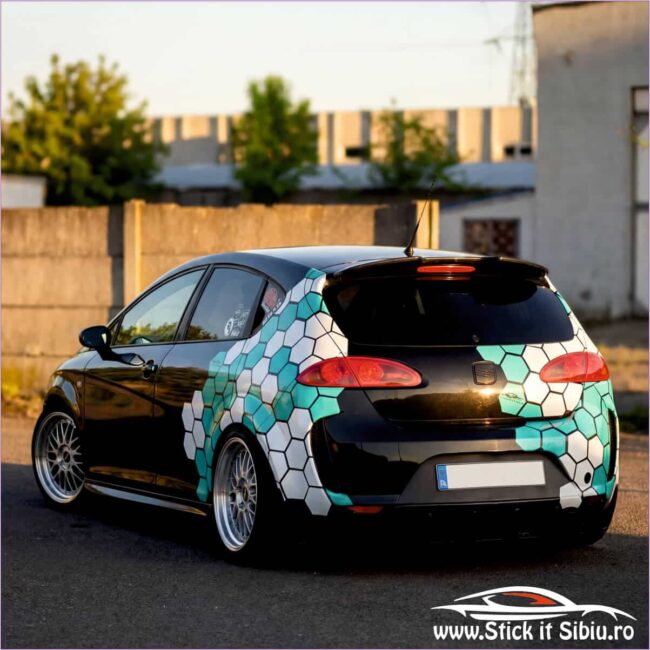 Stickere Far - Stickere Parasolare - stickere auto - Parasolare auto - Camuflaje auto - Stickere Parbriz- stickere vanatoare -pescuit - off road - firme - grafica publicitara - camuflaje - brelocuri - stickere printate - auto - moto- Bannere- design Logo- Carti de vizita- odorizante personalizate - Bannere publicitare premium -