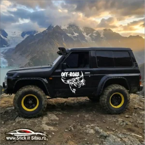 Stickere Far - Stickere Parasolare - stickere auto - Parasolare auto - Camuflaje auto - Stickere Parbriz- stickere vanatoare -pescuit - off road - firme - grafica publicitara - camuflaje - brelocuri - stickere printate - auto - moto- Bannere- design Logo- Carti de vizita- odorizante personalizate - Bannere publicitare premium -
